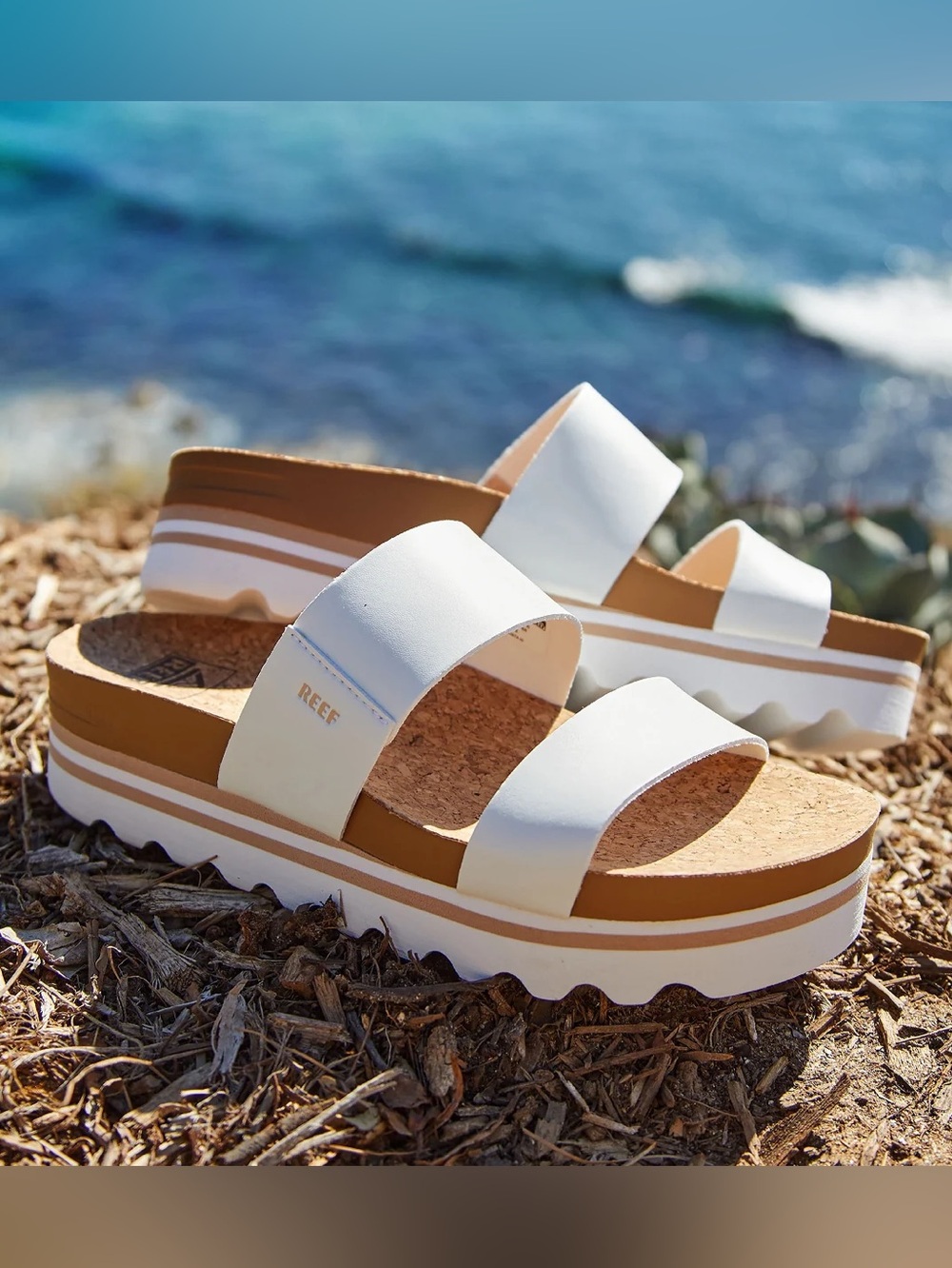 Reef Cushion Vista Hi Platform Slide Sandal Women’s Size 8 White